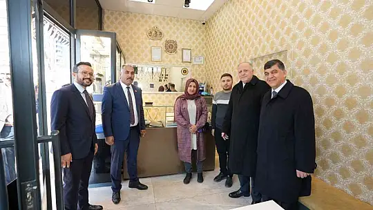Fadıloğlu ile Koçer, esnafı projeleri inceledi