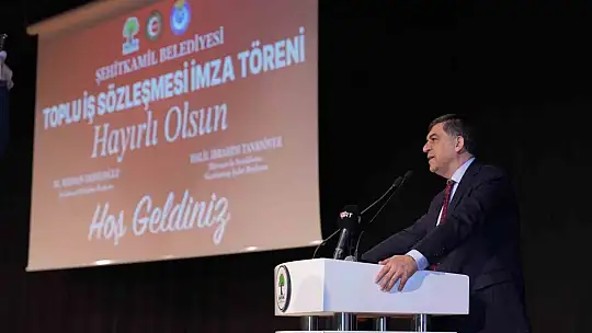Fadıloğlu:'Maaşlara yüzde 100 zam'