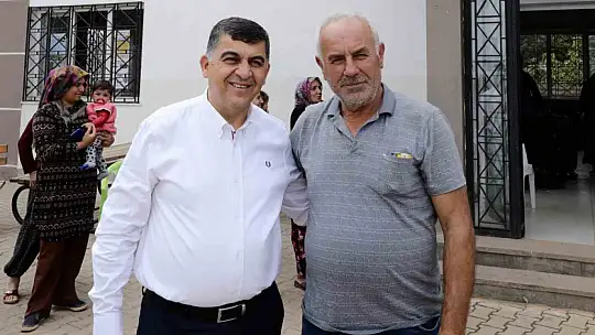 Fadıloğlu, mahalle sakinlerinin taleplerini dinledi