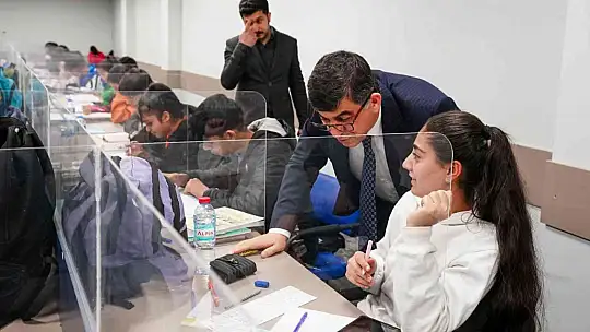Fadıloğlu'ndan sürpriz yeni yıl ziyaretleri