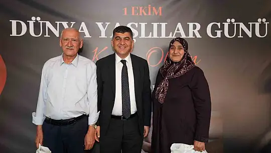 Fadıloğlu, yaşlıları misafir etti