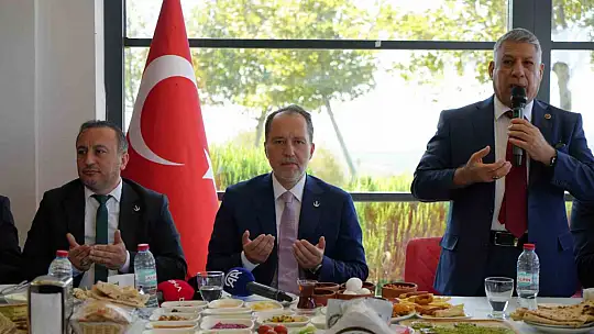 Fatih Erbakan: 'Türkiye öncülüğünde adil bir dünya düzeni kuracağız'