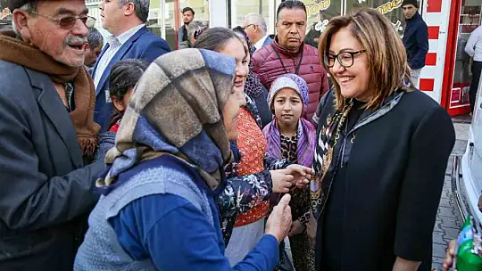 Fatma Şahin, Barak Mahallesi'ni ziyaret etti