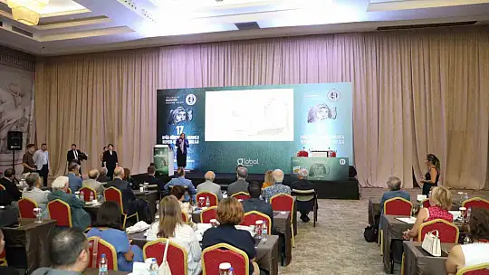 Fatma Şahin'den zorlu 'R' sınavı
