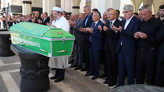 Fatma Şahin'in babası Mustafa Kıymık son yolculuğuna uğurlandı