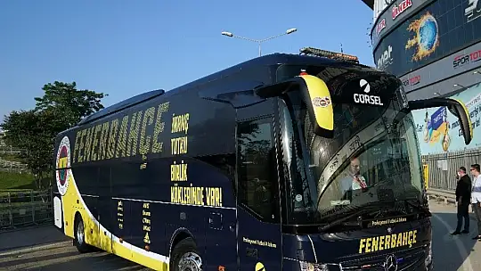 Fenerbahçe ve Trabzonspor Kadıköy'e geldi
