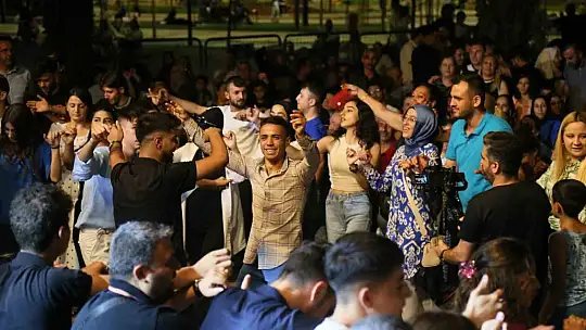 Festival 4 günde 200 bin kişiyi ağırladı