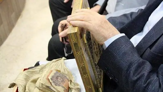 Filistin Türkiye'ye savaş emanetini 100 yıl sonra törenle teslim etti
