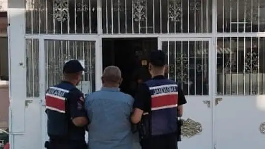 Fıstık hırsızlığına jandarmadan suçüstü: 3 tutuklama