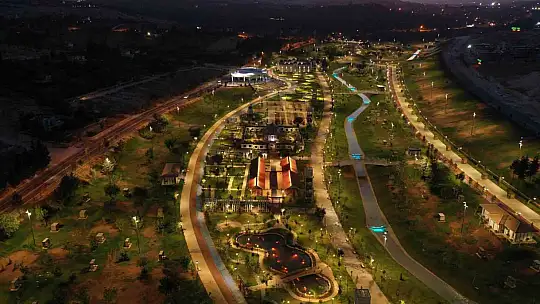 Galle Park'ta sonbahar şarkıları söylendi