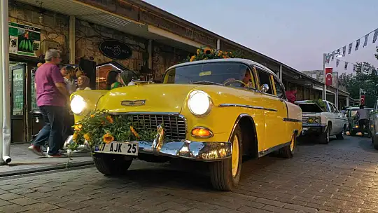 Gastroantep Festivali'nde kortej yürüyüşü