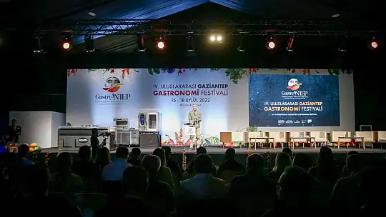 Gastronomi Festivali ikinci gününde dolu dizgin devam ediyor