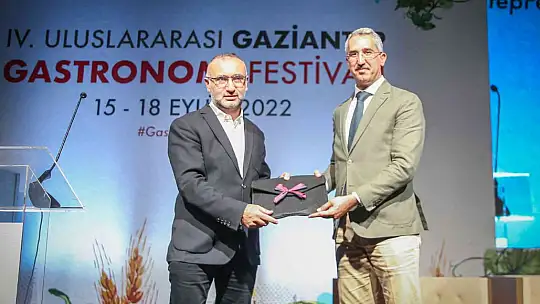 Gastronomi Festivali ikinci gününde dolu dizgin devam ediyor