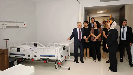 GAÜN 100. yıl Onkoloji Hastanesi ve Radyoterapi Merkezi açıldı