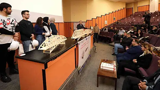 GAÜN'de ahşap köprü yarışması
