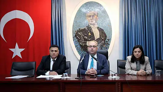 GAÜN'de Cumhuriyeti paneli