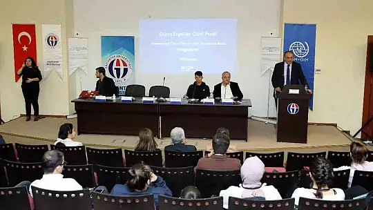 GAÜN'de Dünya Engelliler Günü paneli