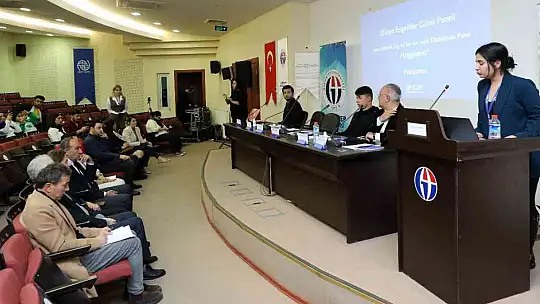 GAÜN'de Dünya Engelliler Günü paneli