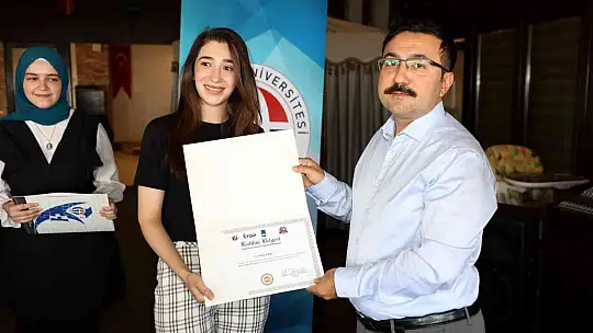 GAÜN'de entegrasyon temalı sergi