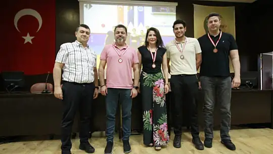 GAÜN'de geleneksel 'Tıp Bayramı Turnuvaları Ödül Töreni' düzenlendi
