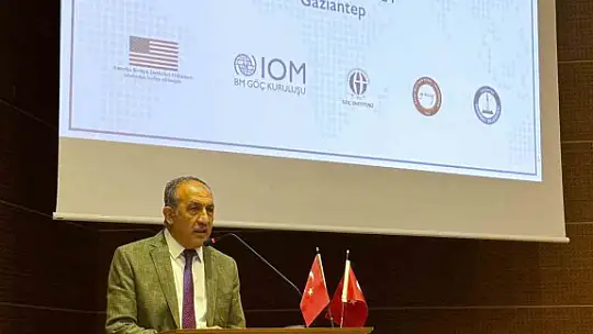 GAÜN'de göç ve istihdam akademisi başladı