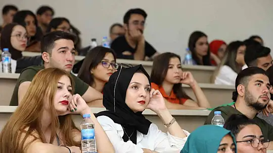 GAÜN'de oryantasyon programı başladı,