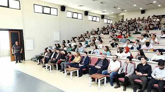 GAÜN'de oryantasyon programı başladı,
