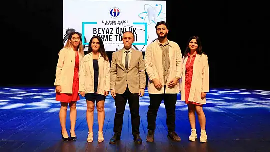 GAÜN Diş Hekimliği Fakültesi öğrencilerinin beyaz önlük gururu