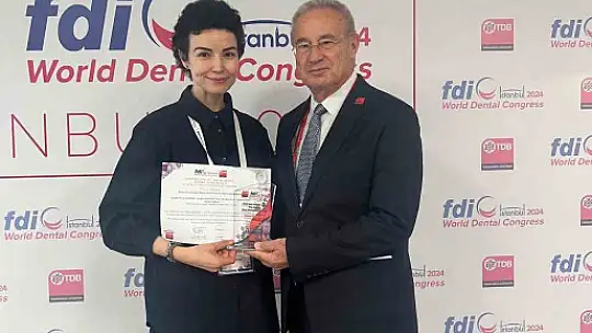 GAÜN'lü akademisyene FDI 2024 Dünya Diş Hekimliği Kongresi'nden ödül