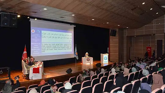 GAÜN öğrencisi Kur'an-ı Kerim'i yarışmasında birinci oldu