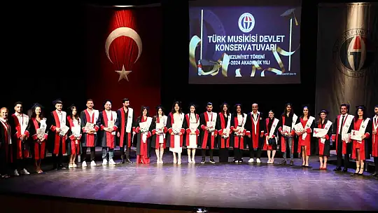 GAÜN TMDK öğrencilerinin mezuniyet sevinci