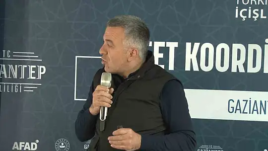 Gazeteciler Gaziantep Büyükşehir Belediye Başkanı Şahin ile Nurdağı'nda incelemelerde bulundu