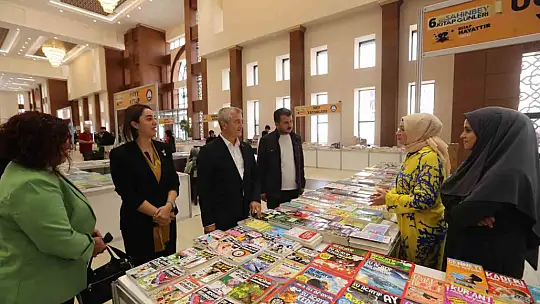Gazeteciler Şahinbey Kitap Fuarını ziyaret etti