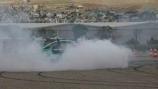 Gaziantep Auto-Drift Fest muhteşem gösterilere sahne oldu