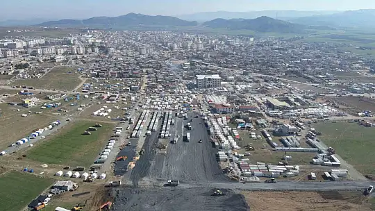 Gaziantep Büyükşehir Belediyesi Nurdağı'nda 800 adet konteynırın 145'ini bölgeye yerleştirdi