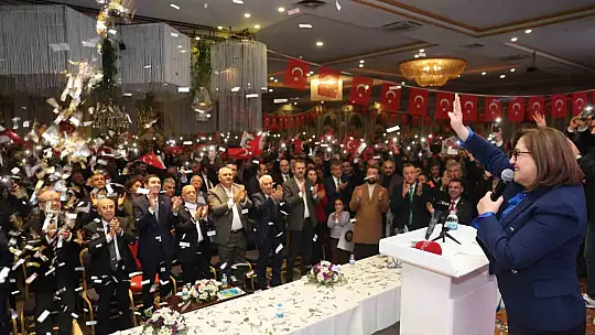 Gaziantep Büyükşehir'den çalışanlara yüzde 100 zam