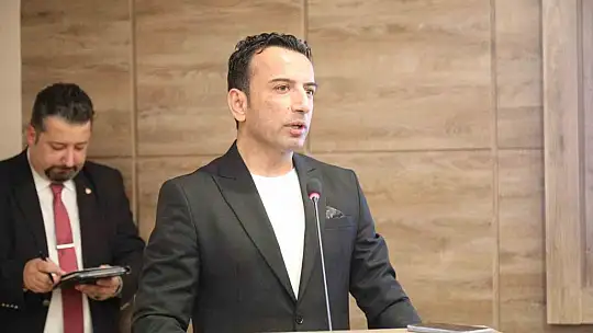 Gaziantep Büyükşehir'den futbol hakemi ve gözlemcilere malzeme desteği