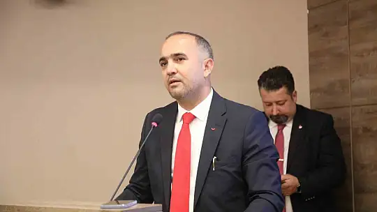 Gaziantep Büyükşehir'den futbol hakemi ve gözlemcilere malzeme desteği