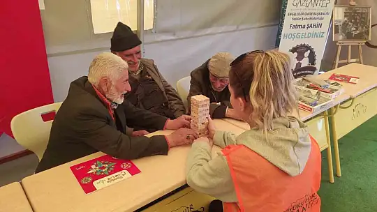 Gaziantep Büyükşehir, deprem sonrası binlerce vatandaşa temas etti