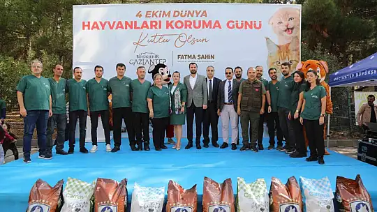 Gaziantep Büyükşehir, Dünya Hayvanları Koruma Günü'nde farkındalığa dikkat çekti