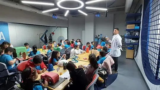 Gaziantep Büyükşehir'in bilim ve sanat atölyeleri yarıyıl tatili için hazır