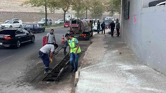 Gaziantep büyükşehir, meteorolojinin uyarısı sonrası harekete geçti