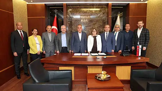 Gaziantep Büyükşehir ve OSB iş birliğinde yeni arıtma tesisi için imzalar atıldı