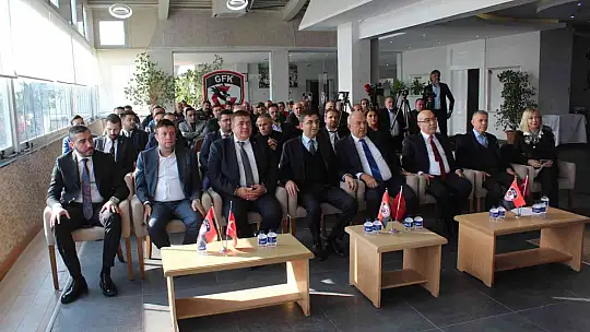 Gaziantep FK'da Cevdet Akınal yeniden başkan seçildi, önemli açıklamalarda bulundu