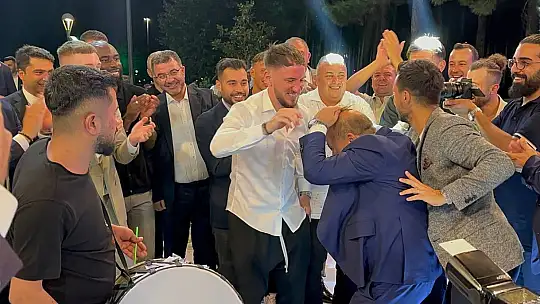 Gaziantep FK'nın genç futbolcusu Mirza Cihan dünyaevine girdi