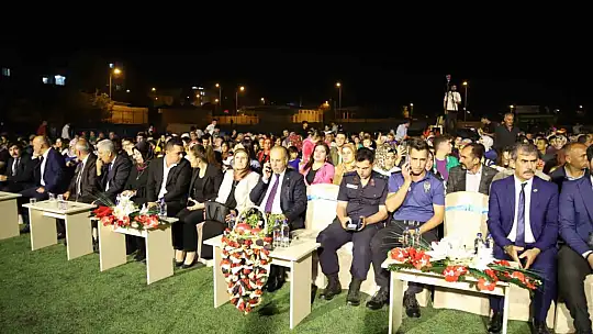 Gaziantep'in ikinci büyük festivali Ali Kınık ile başladı