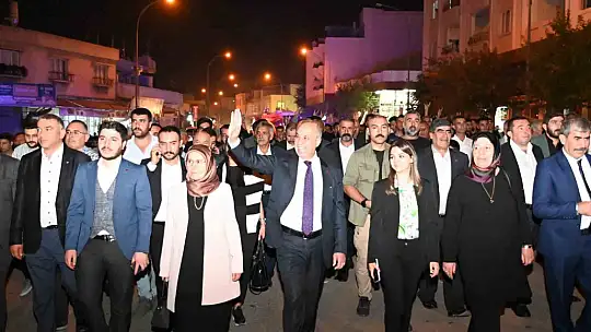 Gaziantep'in ikinci büyük festivali Ali Kınık ile başladı