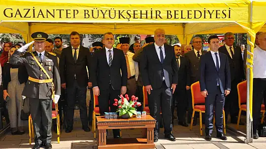 Gaziantep'in ilçelerinde 30 Ağustos coşkusu