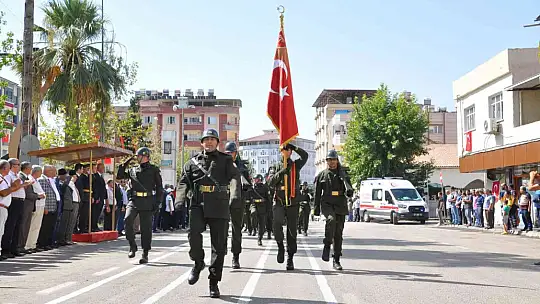 Gaziantep'in ilçelerinde 30 Ağustos coşkusu