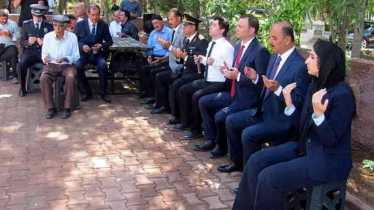 Gaziantep'in ilçelerinde 30 Ağustos coşkusu